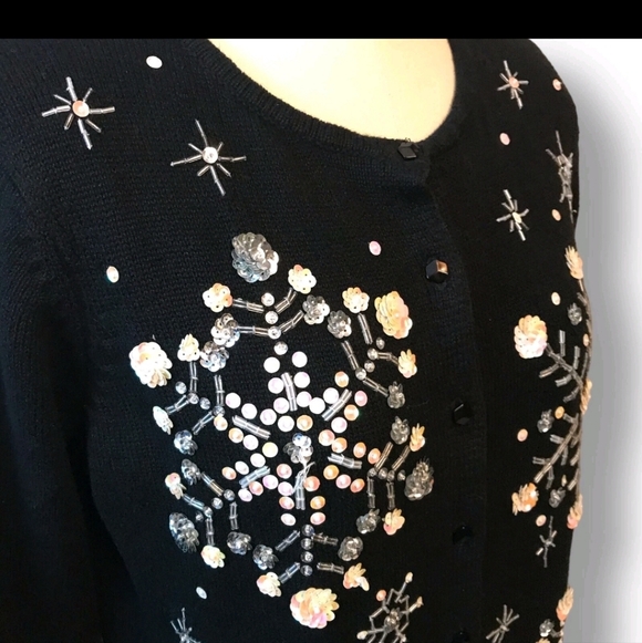 Vintage Tiara International 2004 Black Snowflake Cardigan Small Sequin Beaded - Picture 7 of 11